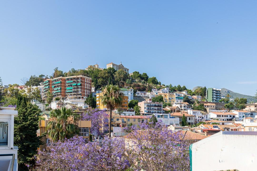 Apartamento En La Playa En Paseo Maritimo Malaga Exterior photo
